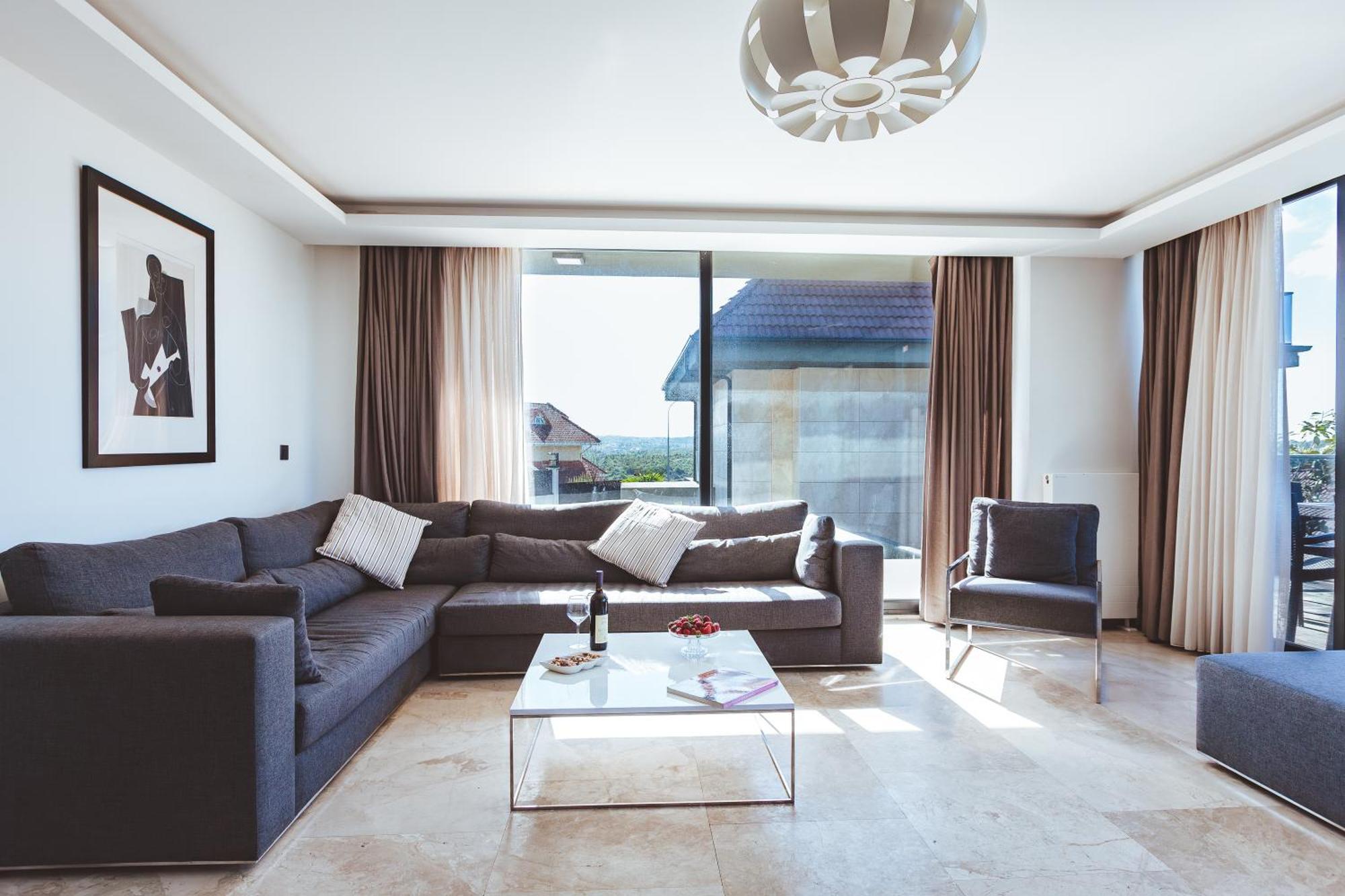 Royal Blue Istanbul - Luxury Villas ภายนอก รูปภาพ