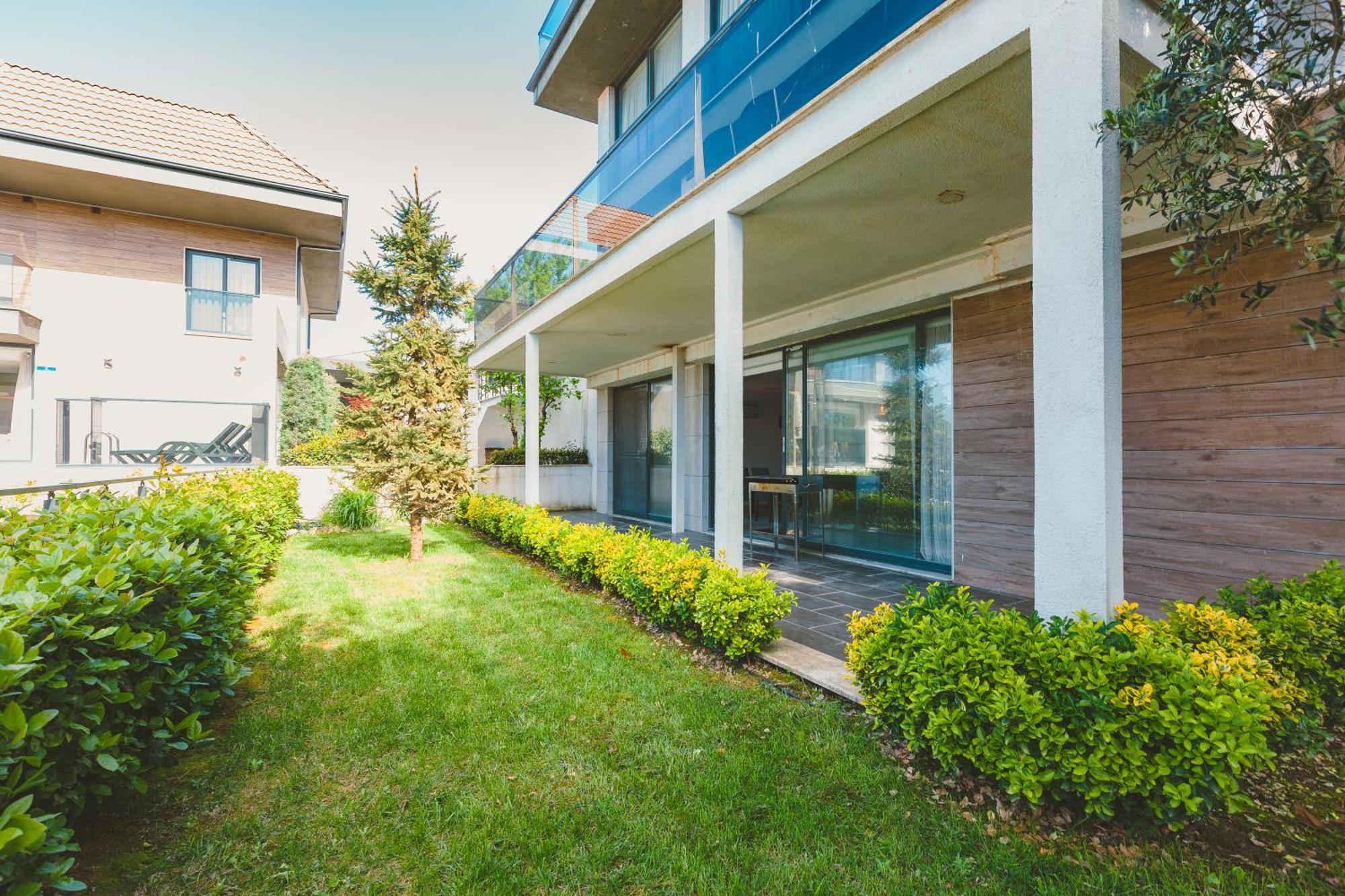 Royal Blue Istanbul - Luxury Villas ภายนอก รูปภาพ