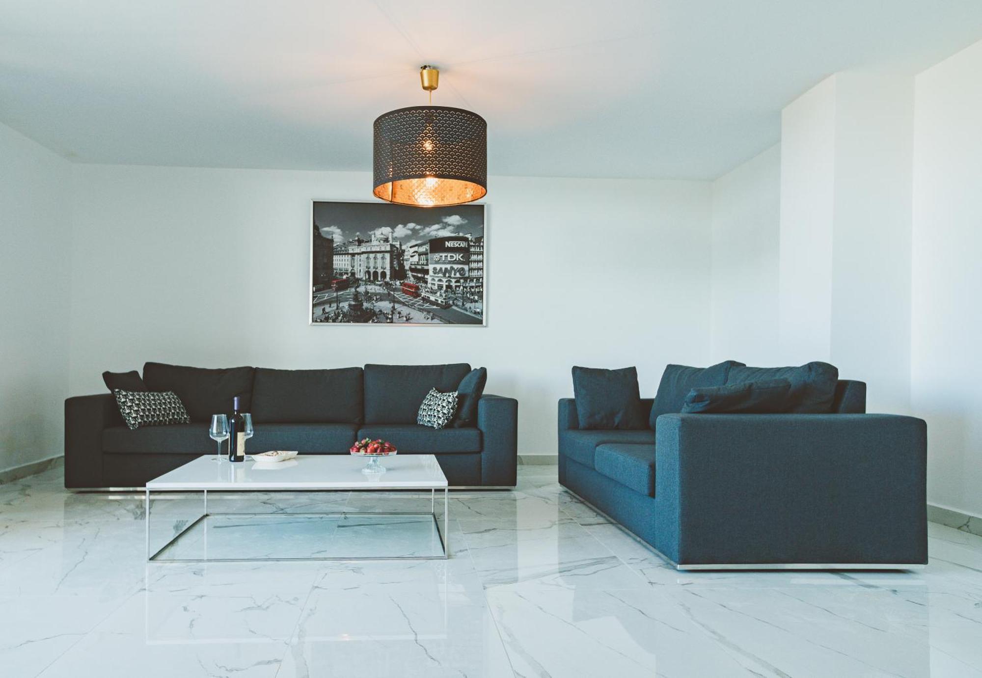 Royal Blue Istanbul - Luxury Villas ภายนอก รูปภาพ
