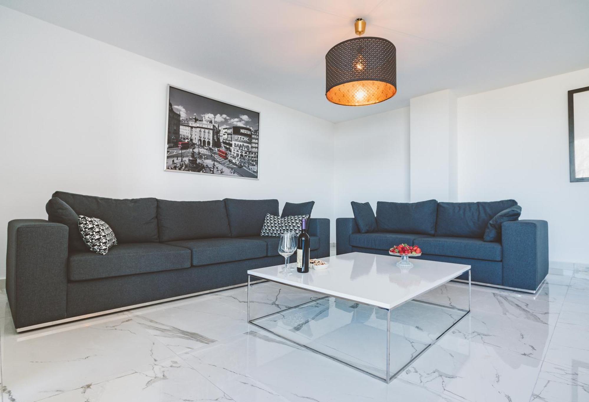 Royal Blue Istanbul - Luxury Villas ภายนอก รูปภาพ