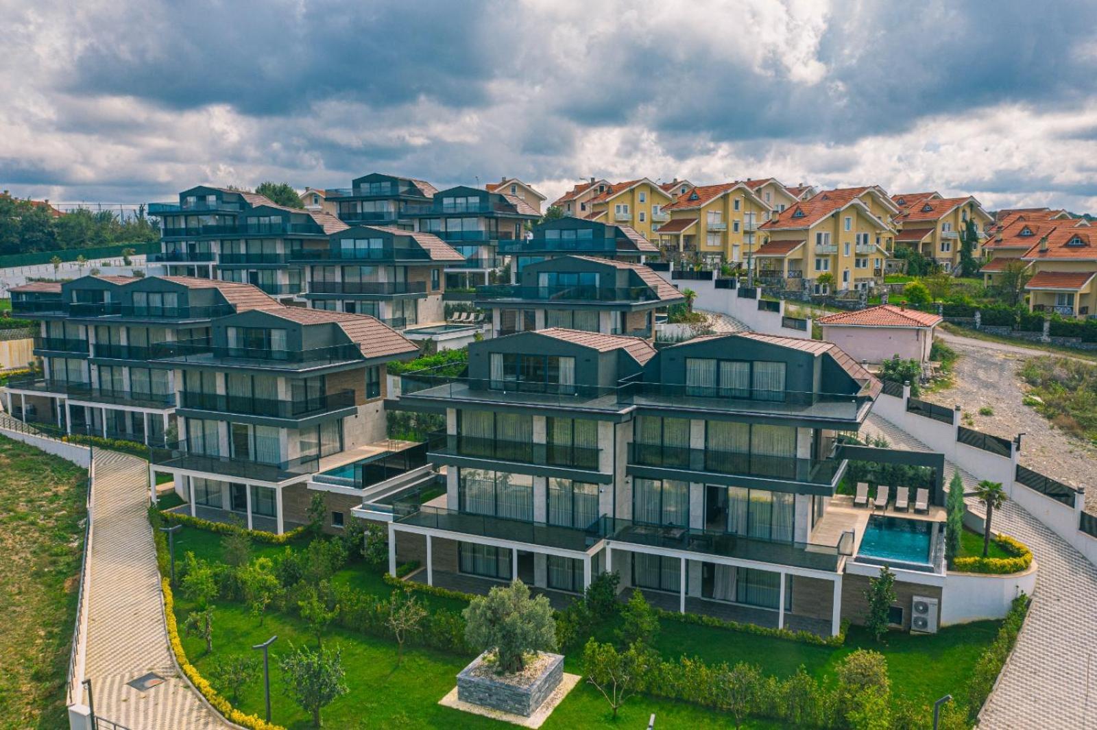 Royal Blue Istanbul - Luxury Villas ภายนอก รูปภาพ