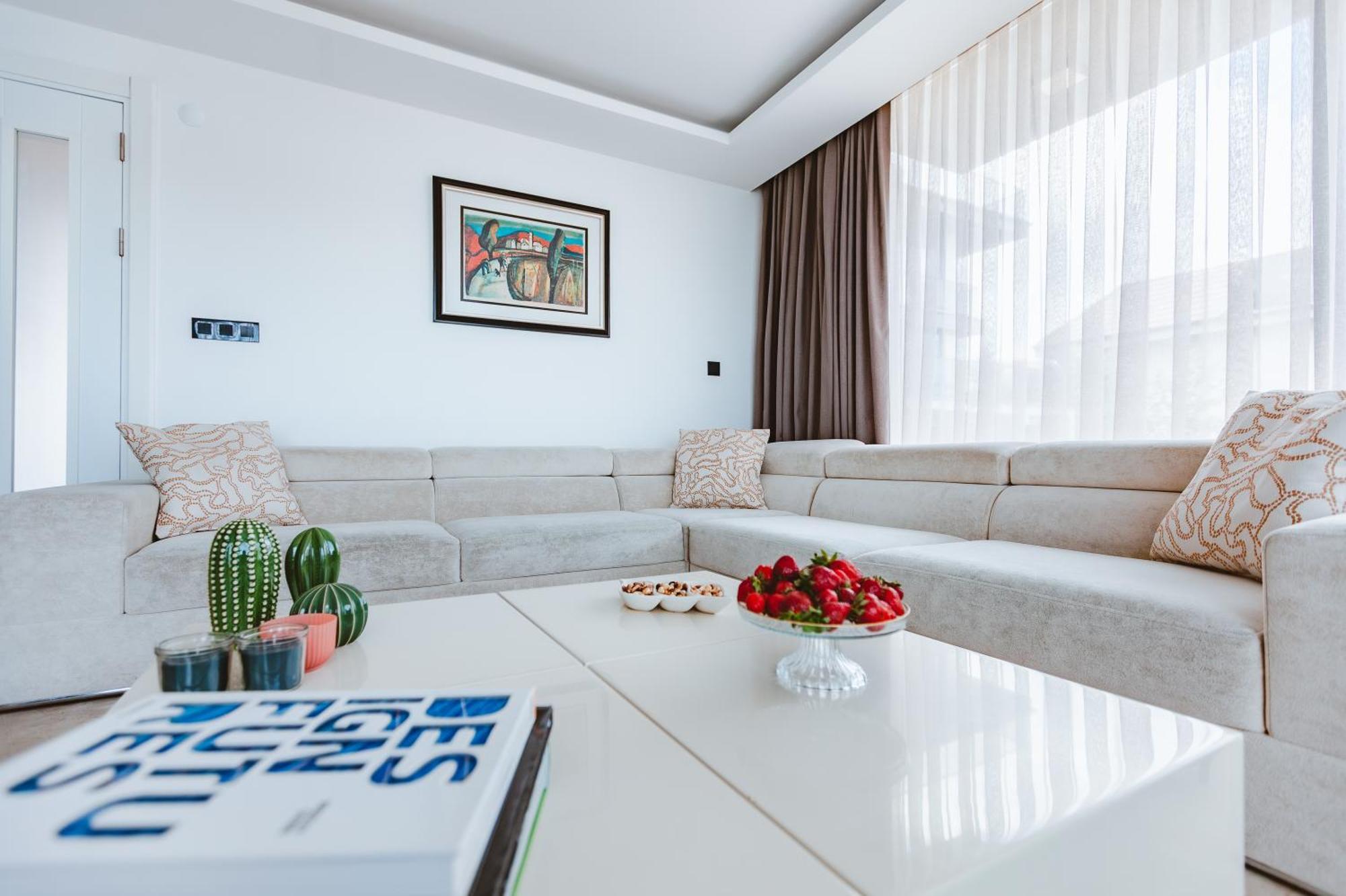 Royal Blue Istanbul - Luxury Villas ภายนอก รูปภาพ