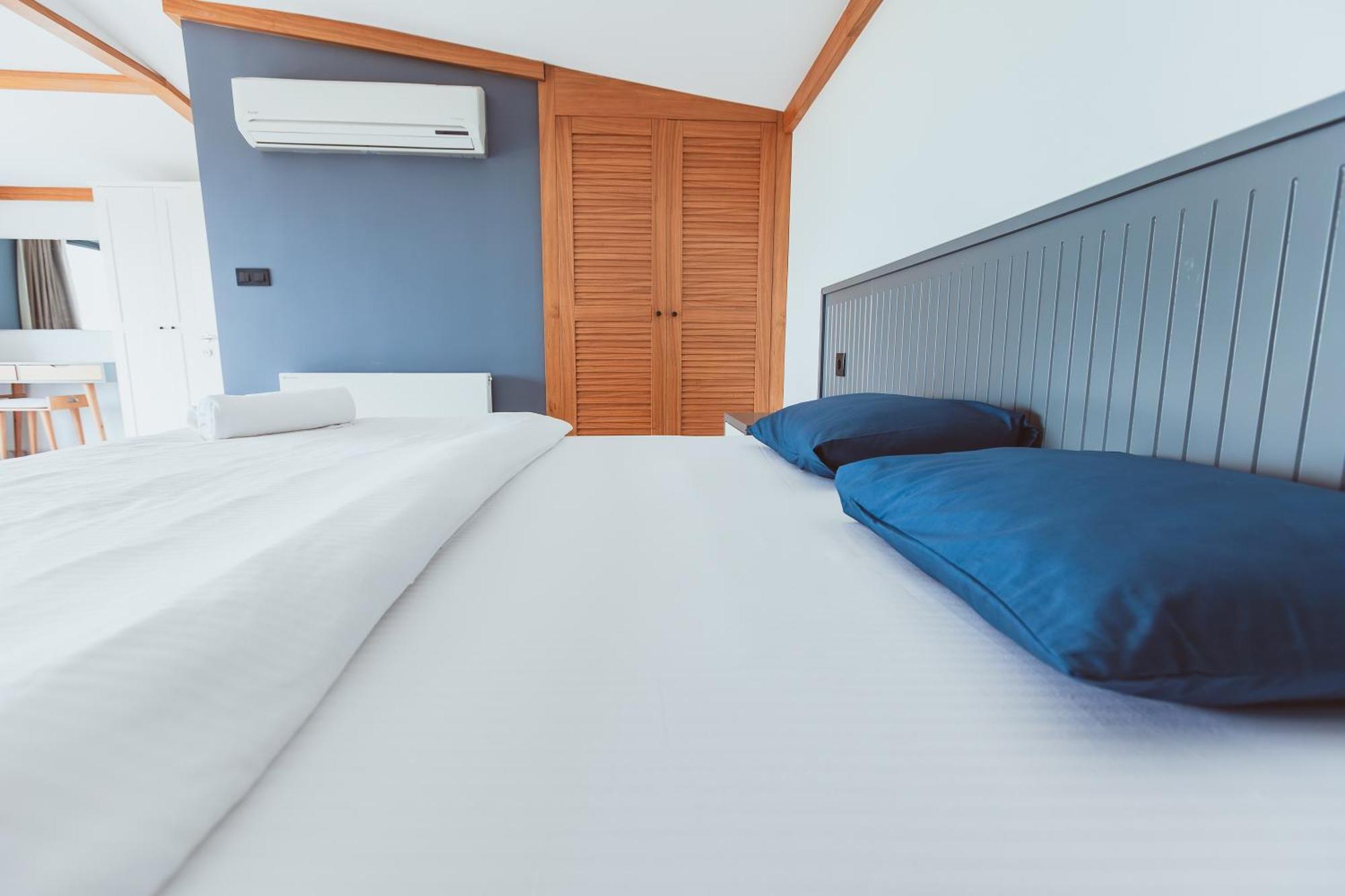 Royal Blue Istanbul - Luxury Villas ภายนอก รูปภาพ
